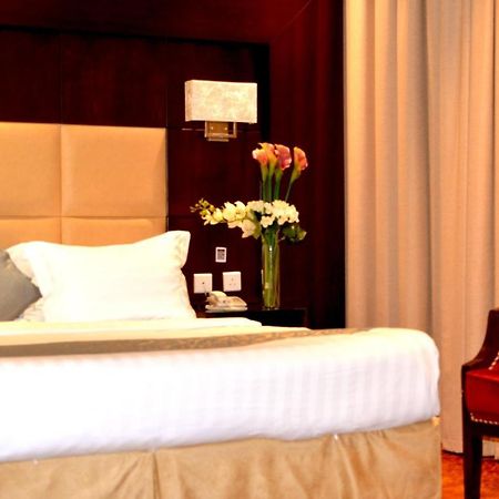 Arjan Suits Jeddah Bagian luar foto
