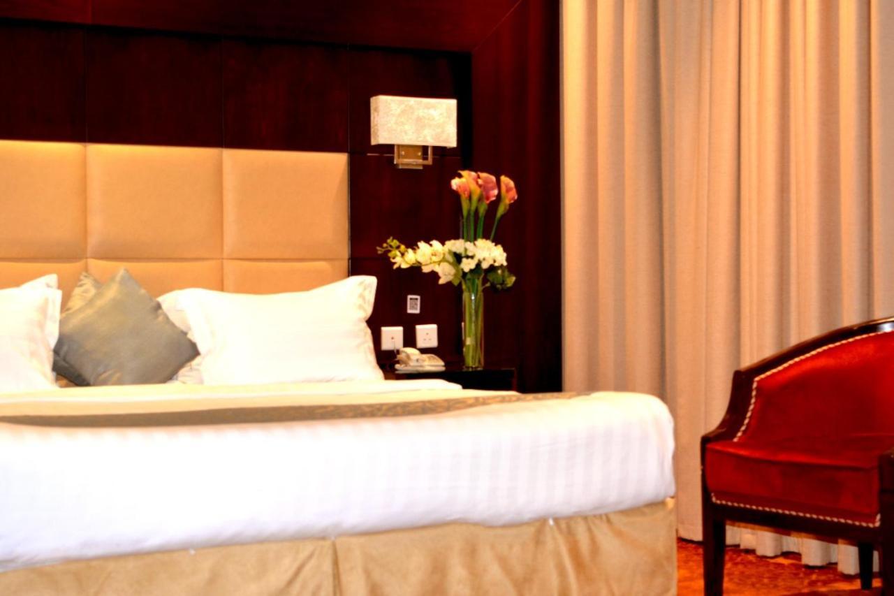 Arjan Suits Jeddah Bagian luar foto